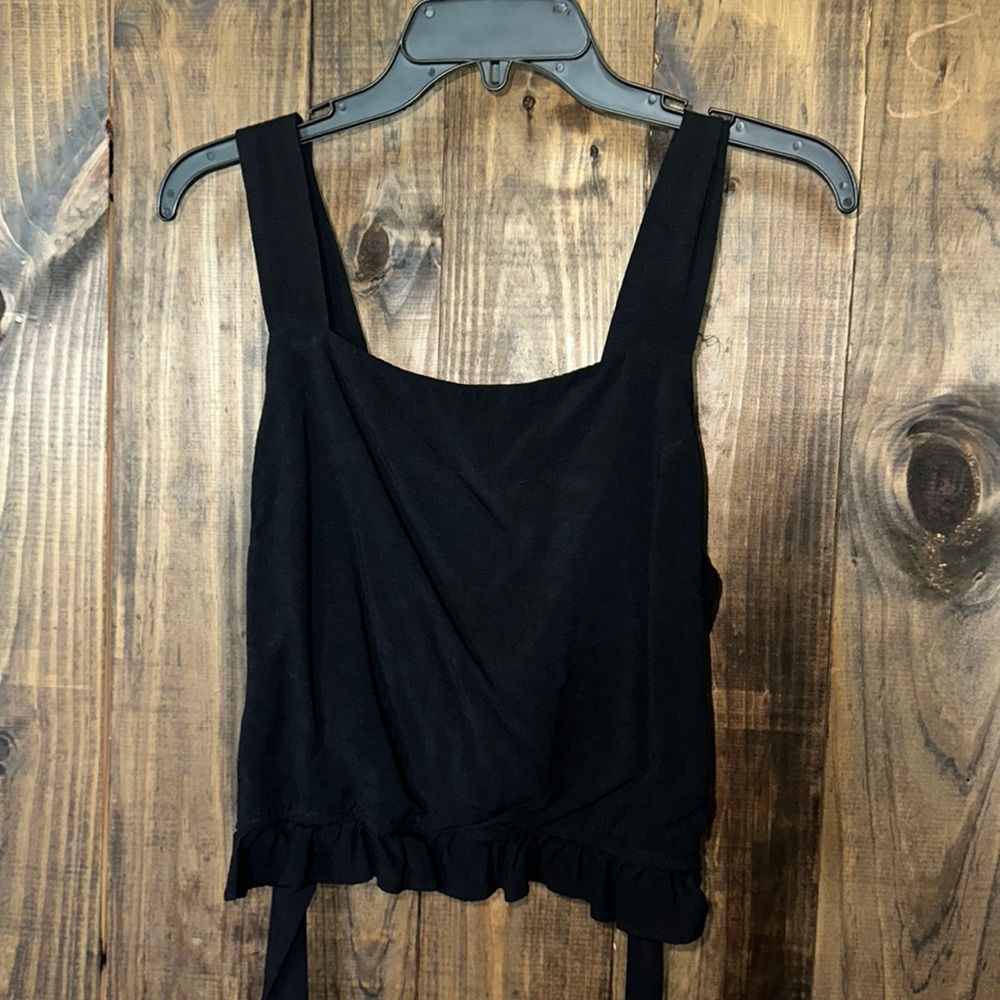 Ruffle crop top
